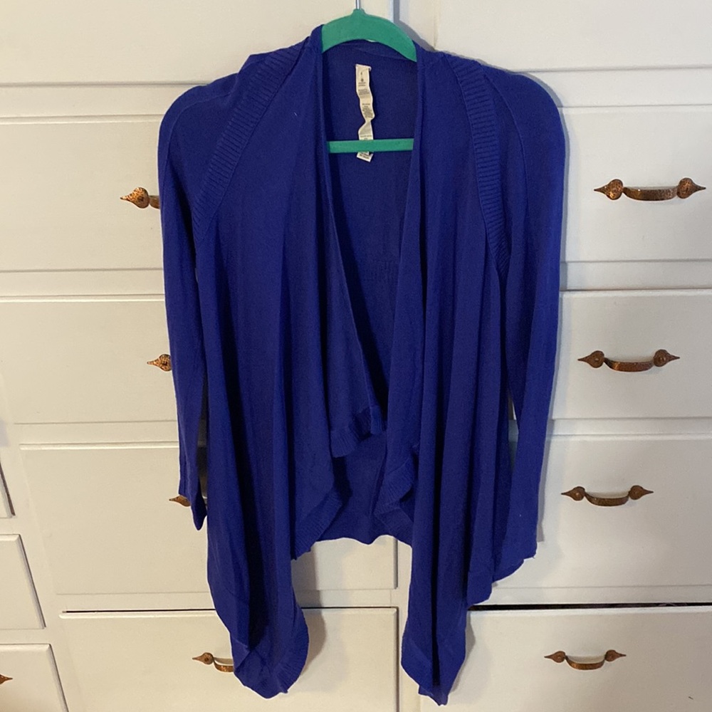 Lululemon Sweater cardigan size 6 blue